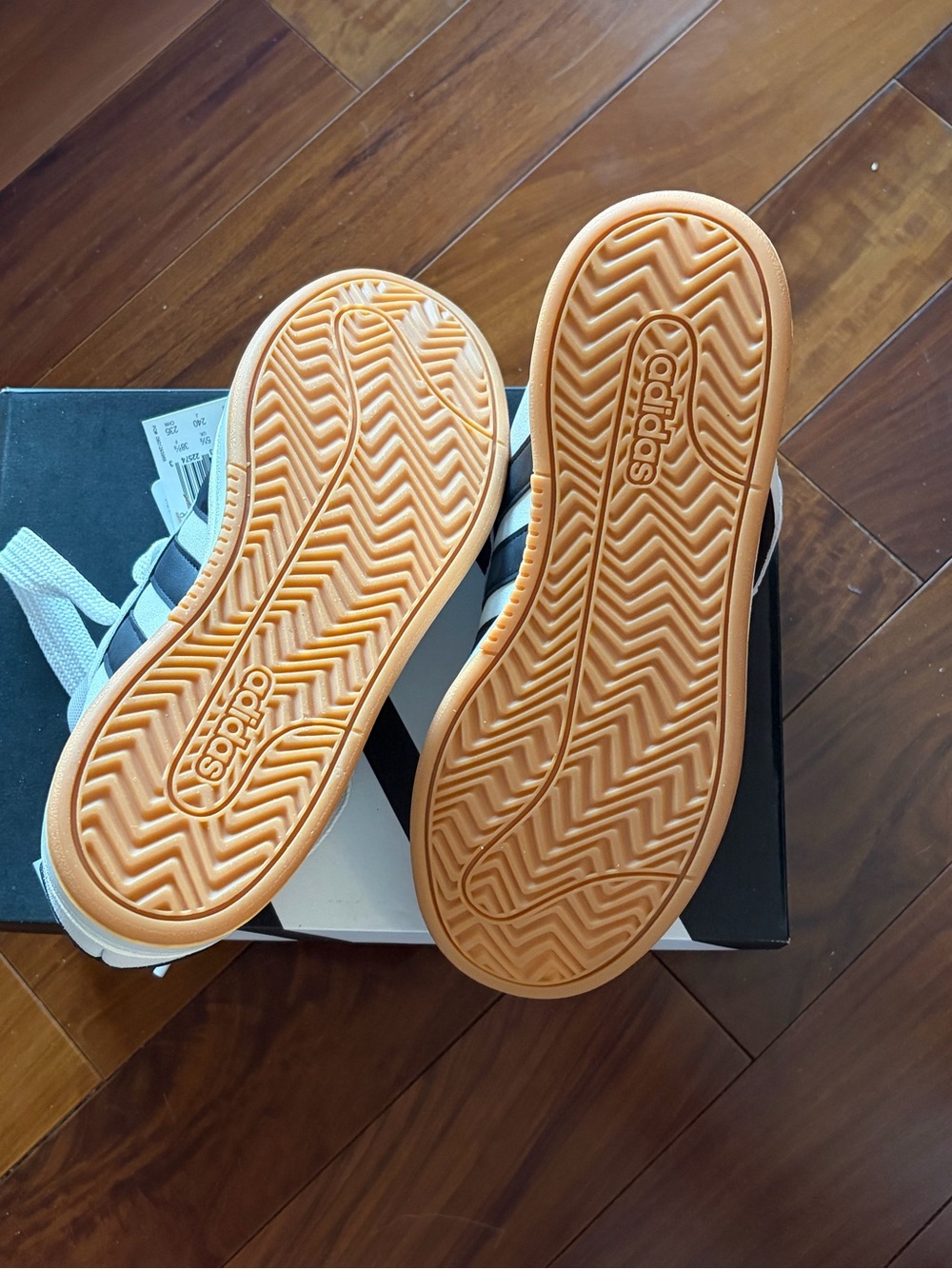 Adidas Grand Court Alpha Shoes/Sneakers - Picture 5 of 8